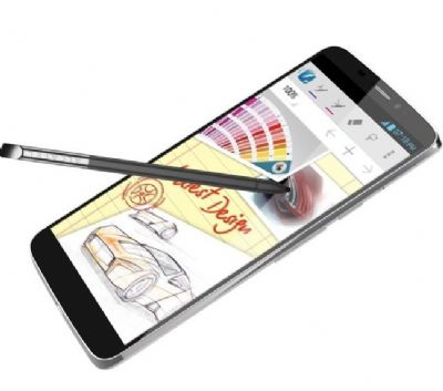 Alcatel One Touch Hero debutta a IFA 2013 con display da 8 pollici, pennino e ricarica wireless